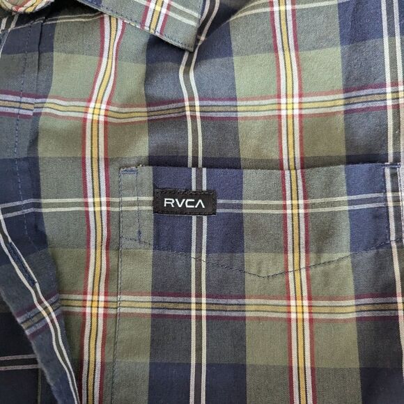 RVCA Button Down Short Sleeve Shirt Size Small Men's - Picture 7 of 7